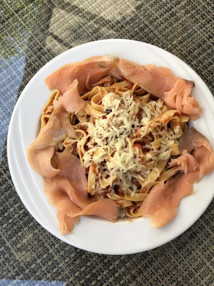 Pâtes Au Saumon Avec Supplément Saumon Fumé